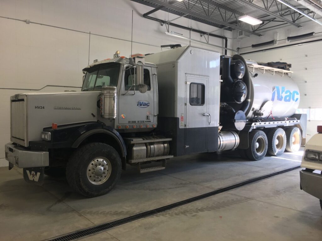 Heavy-Equipment-Repair-_-HVAC-Tuck-Repair-1536x1152